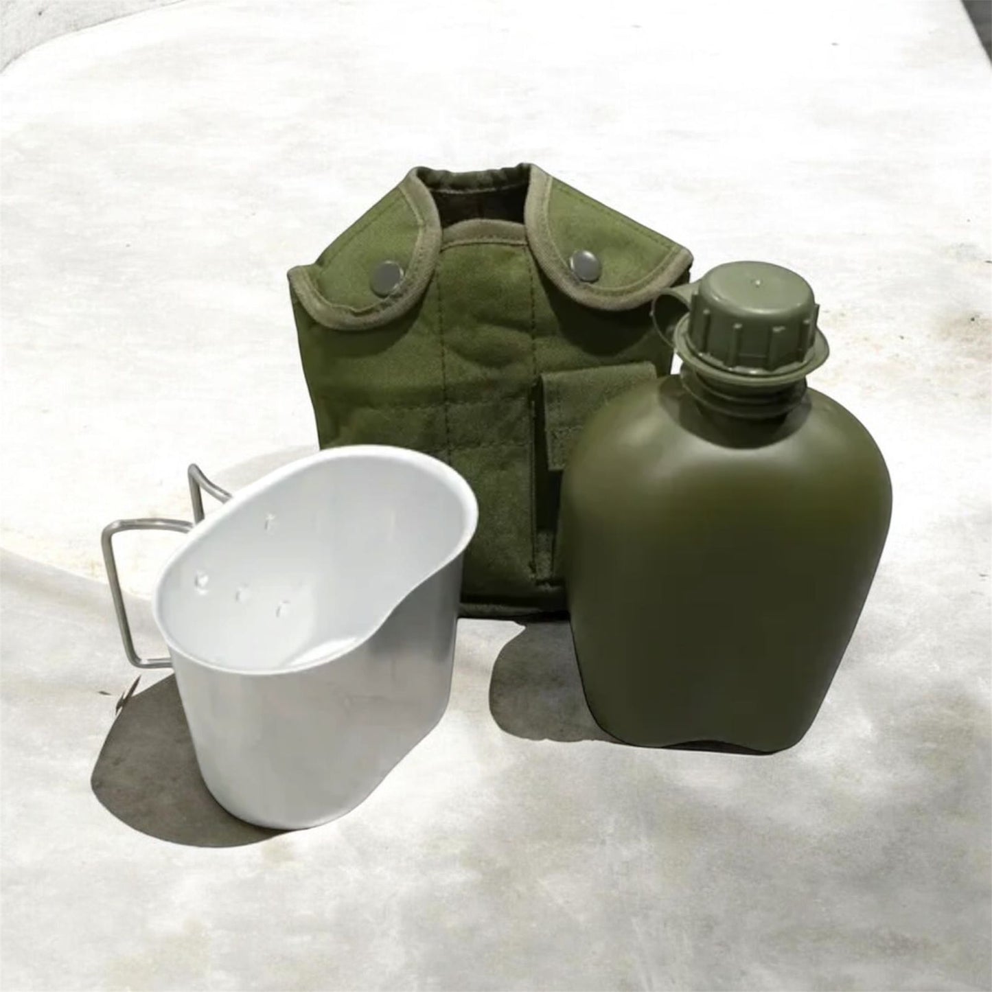 Cantimplora Táctica Militar + Taza Aluminio
